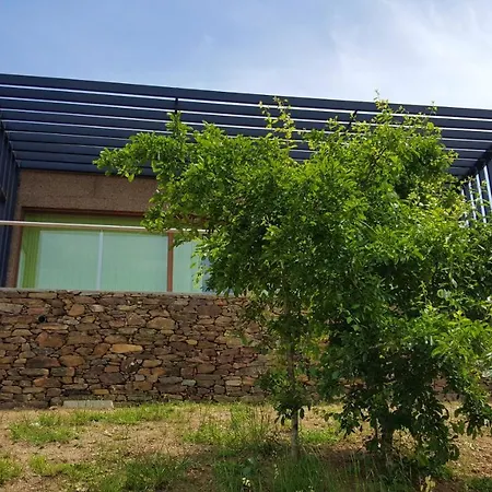 2 Bedrooms Bungalow With Shared Pool Garden And Wifi At Σπίτι διακοπών Furtado
